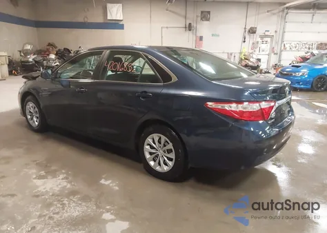 2016 Toyota Camry Le z USA, uszkodzony, nr VIN 4T4BF1FK8GR542246